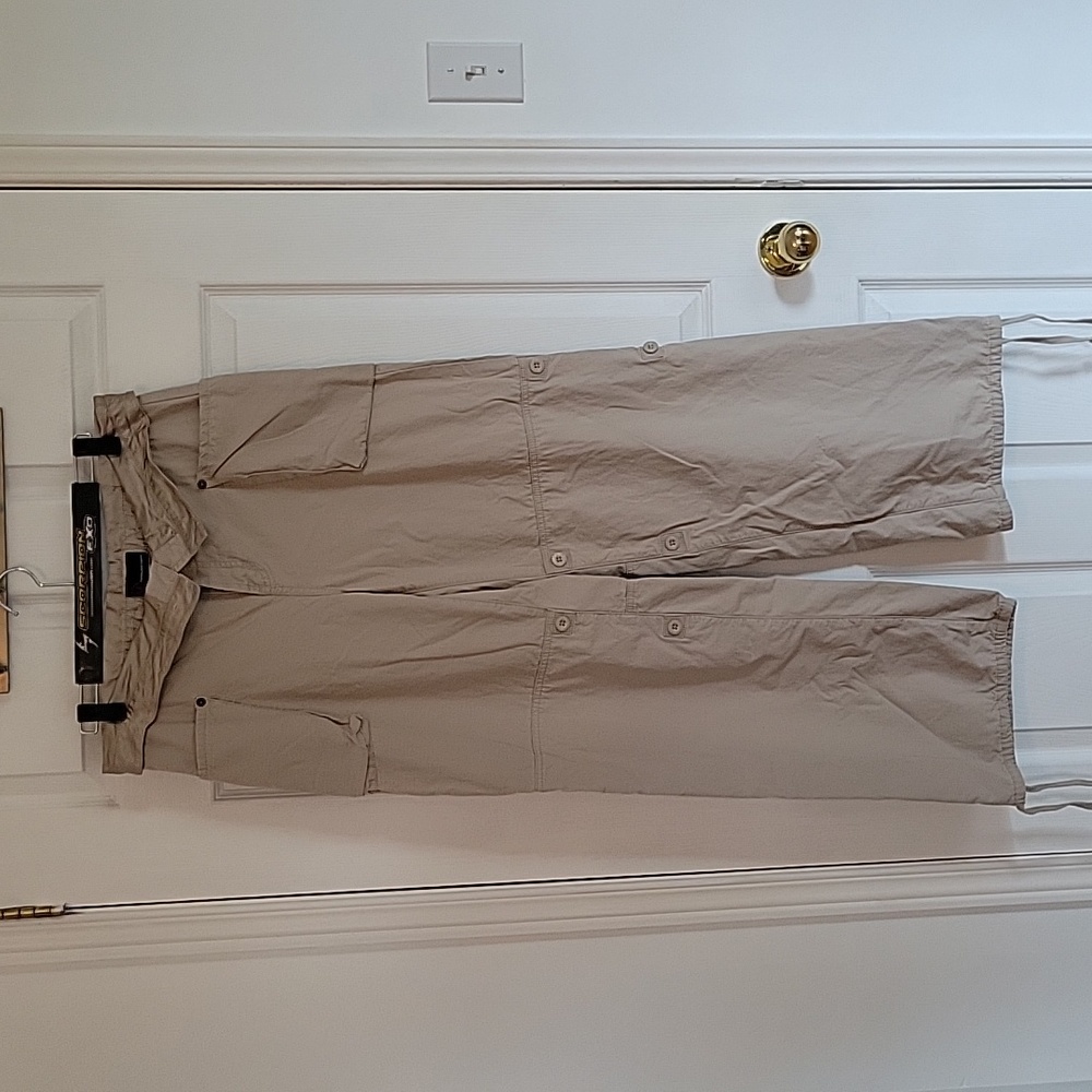 Nautica Jeans cargo style pant/capri